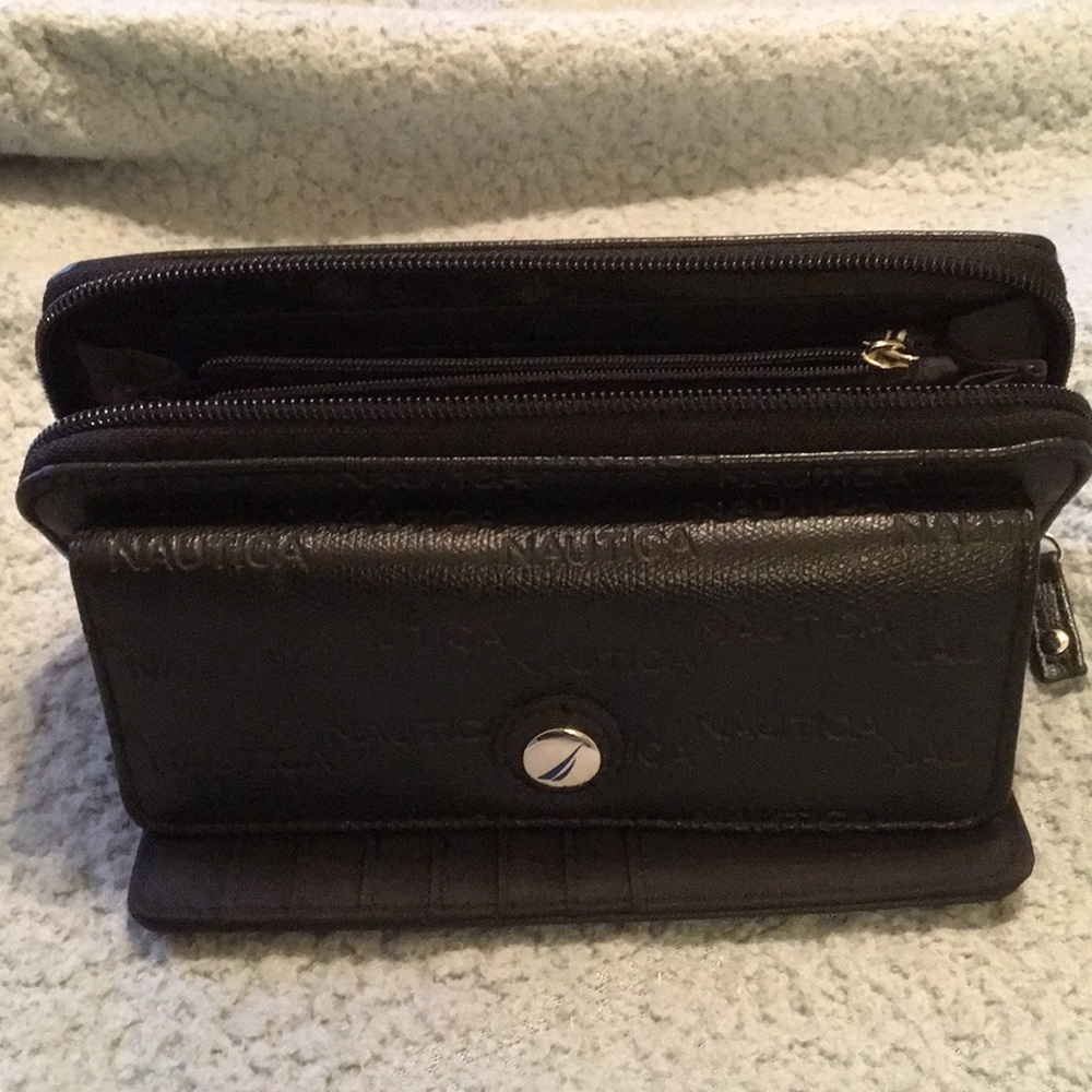 Nautica Black Zip Around Wallet